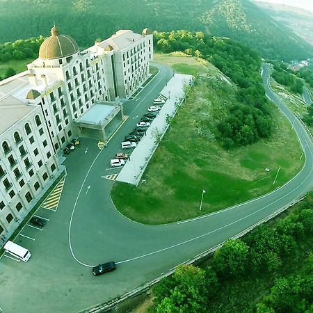 Golden Palace Hotel Resort & Spa Gl Tsaghkadzor Eksteriør billede