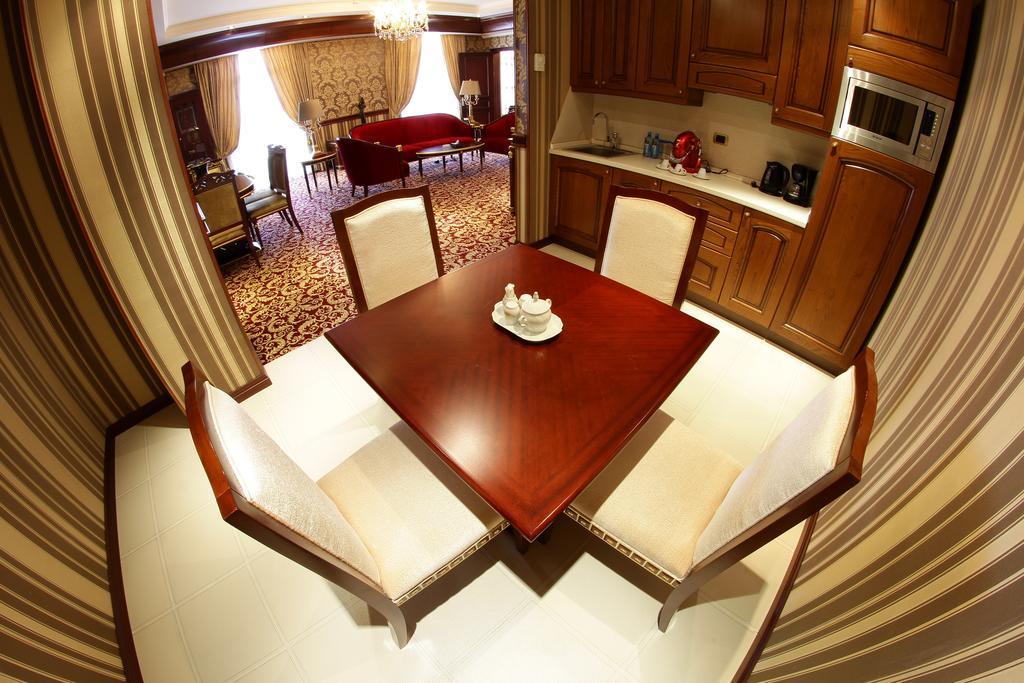 Golden Palace Hotel Resort & Spa Gl Tsaghkadzor Eksteriør billede