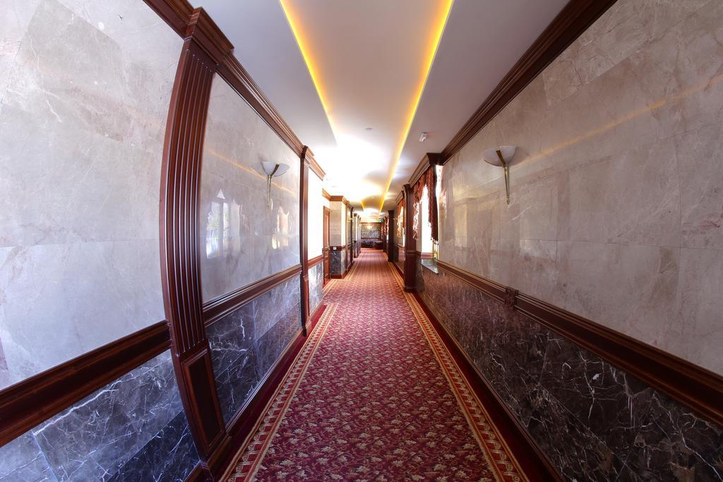 Golden Palace Hotel Resort & Spa Gl Tsaghkadzor Eksteriør billede