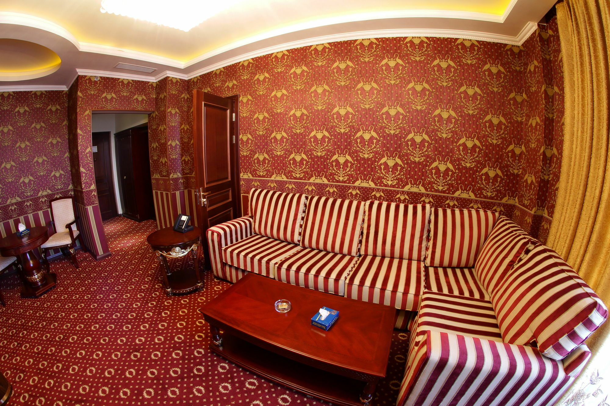 Golden Palace Hotel Resort & Spa Gl Tsaghkadzor Eksteriør billede